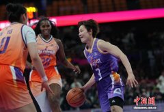 WCBA全明星正赛南区明星队险胜 陈明伶荣膺MVP